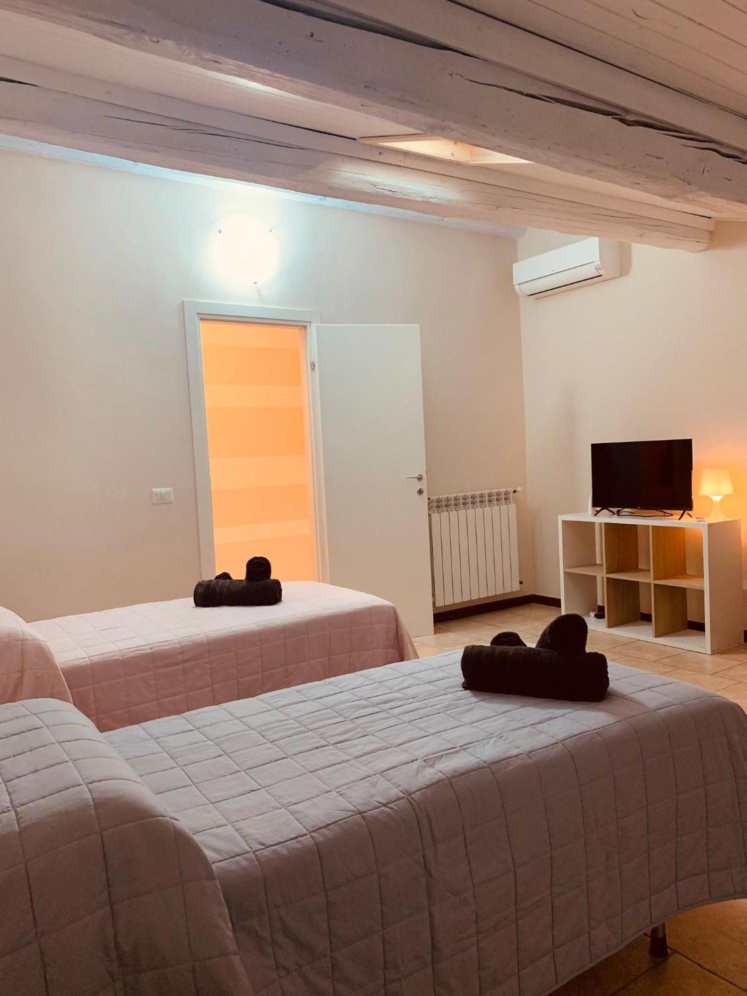 Appartement Casa Amelie à Peschiera del Garda Extérieur photo