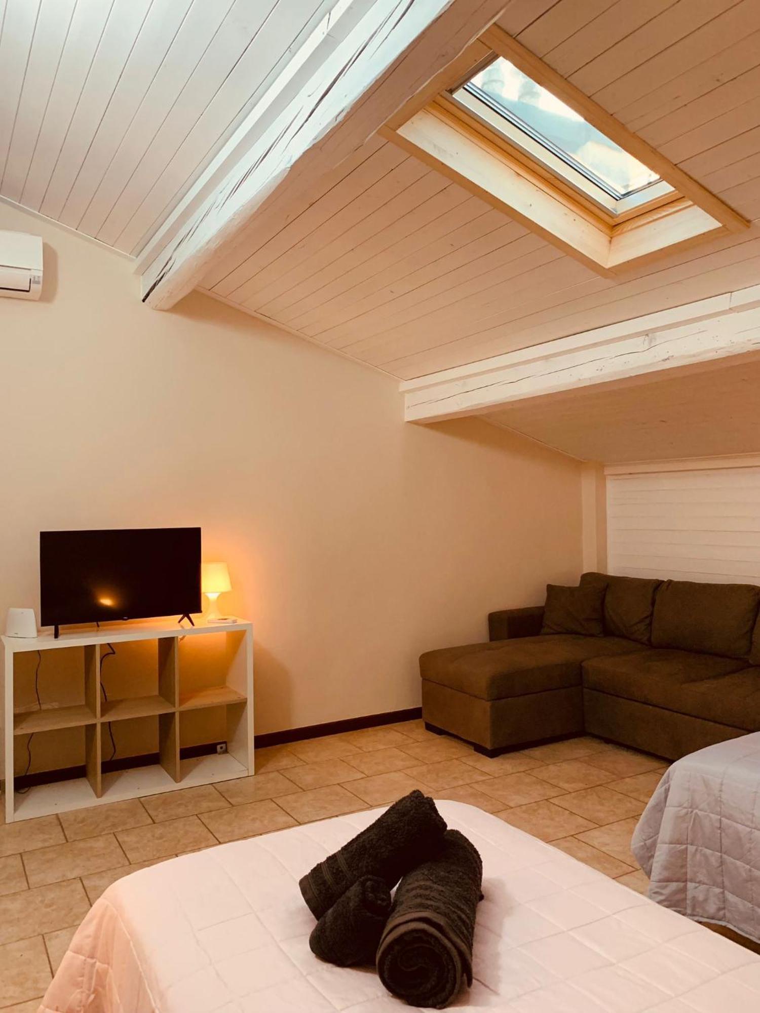 Appartement Casa Amelie à Peschiera del Garda Extérieur photo